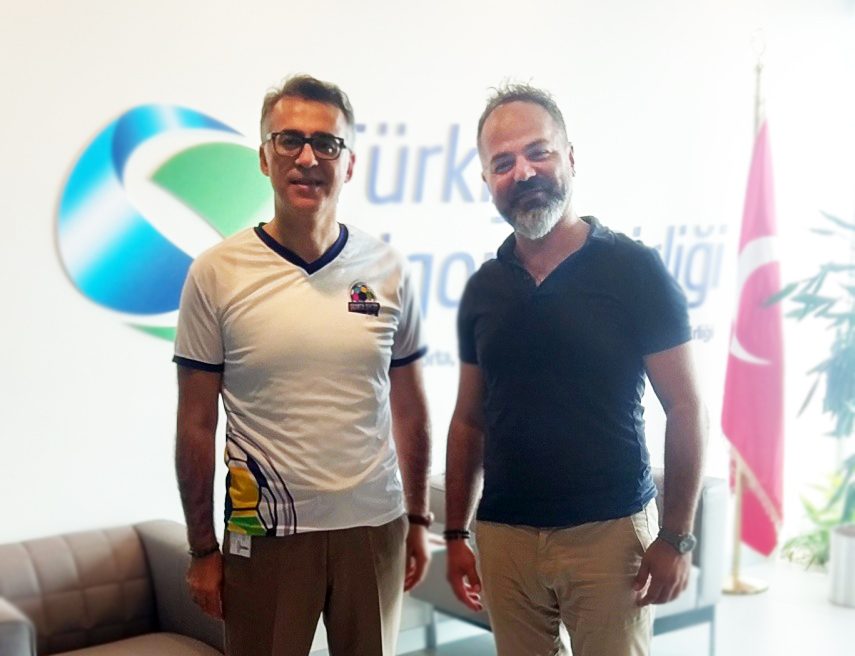 Mehmet Akif Eroğlu ve Muhammet Erdoğan